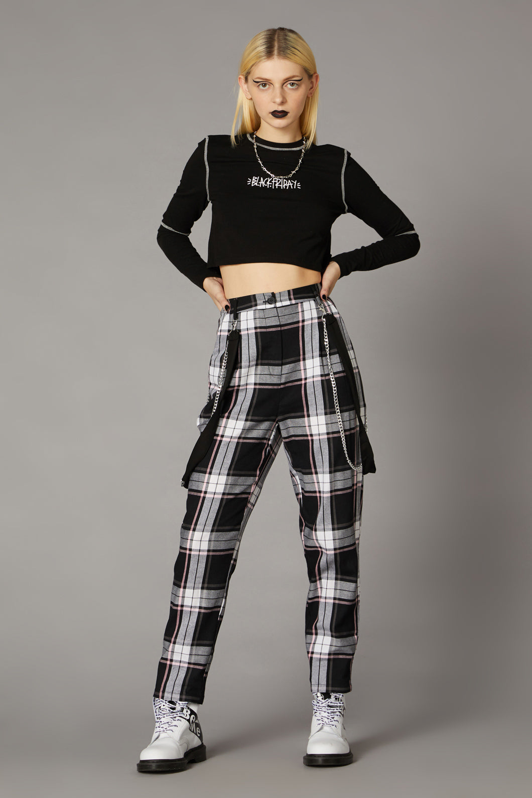 Stylish BF Logo-Printed Long Sleeve Cropped Top