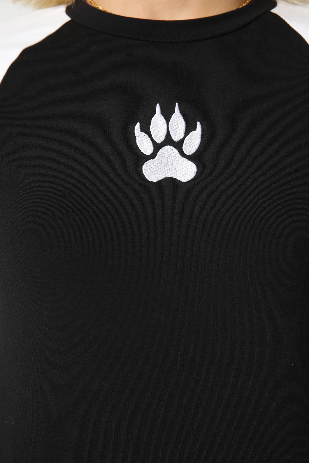 Stylish Women's Paw-Embroidered Long Sleeve Top