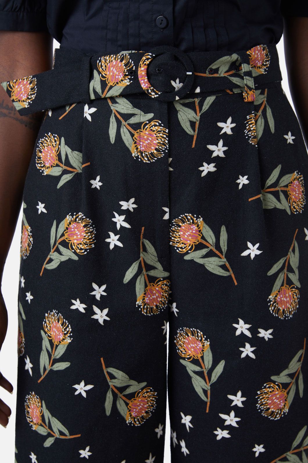 Stylish Pin Cushion Protea Printed High - Waisted Women's Pants