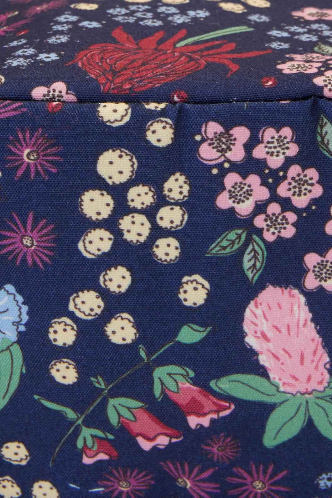 Stylish Floral Bouquet Design Lunch Bag for Daily Use