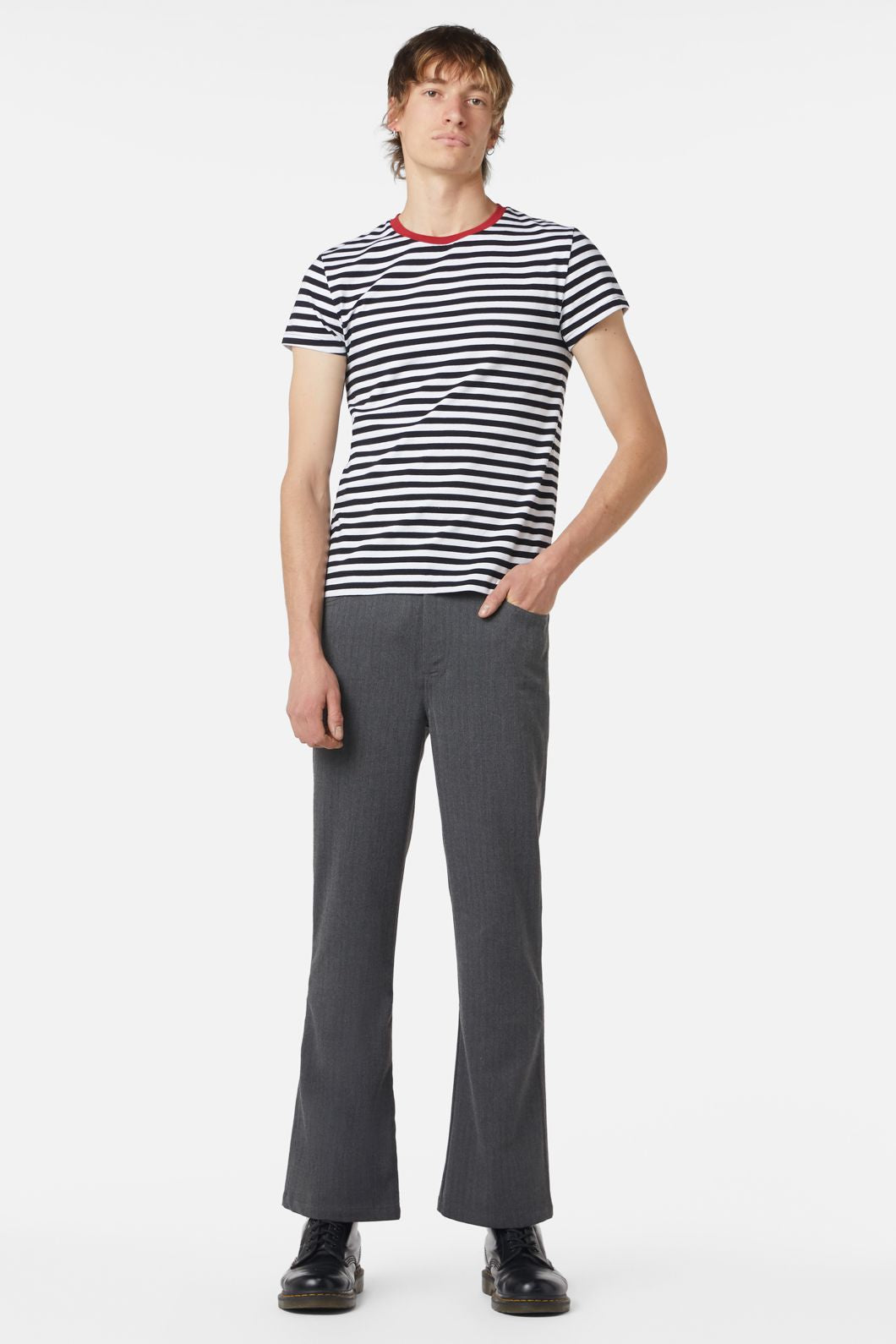 Stylish Cotton Graphic 'Mick' Stripe Print Round Neck Short Sleeve Tee in Black
