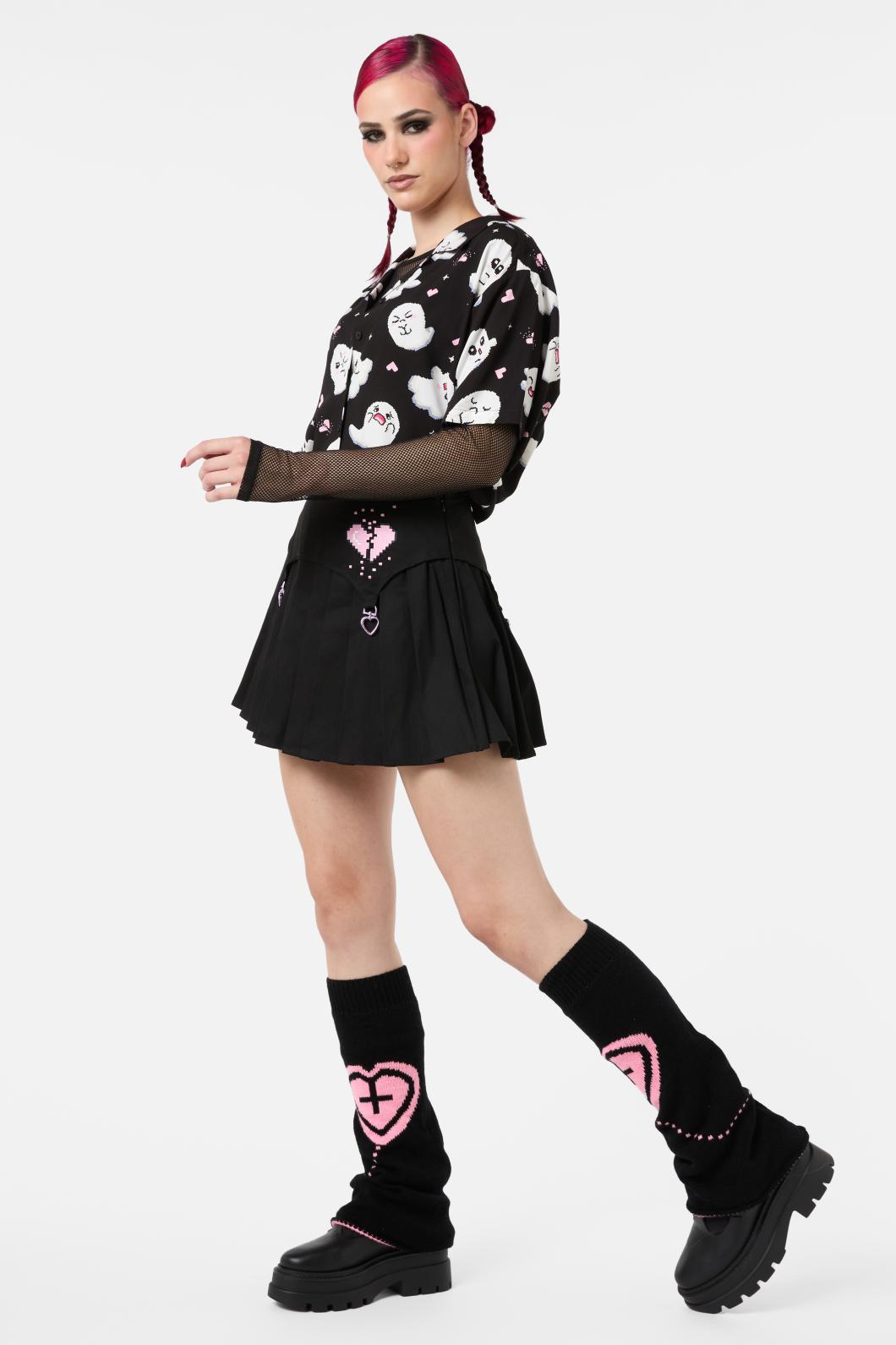 Stylish Pink and Black One-Size Ribbed Leg Warmers for Fashion Accessorizing