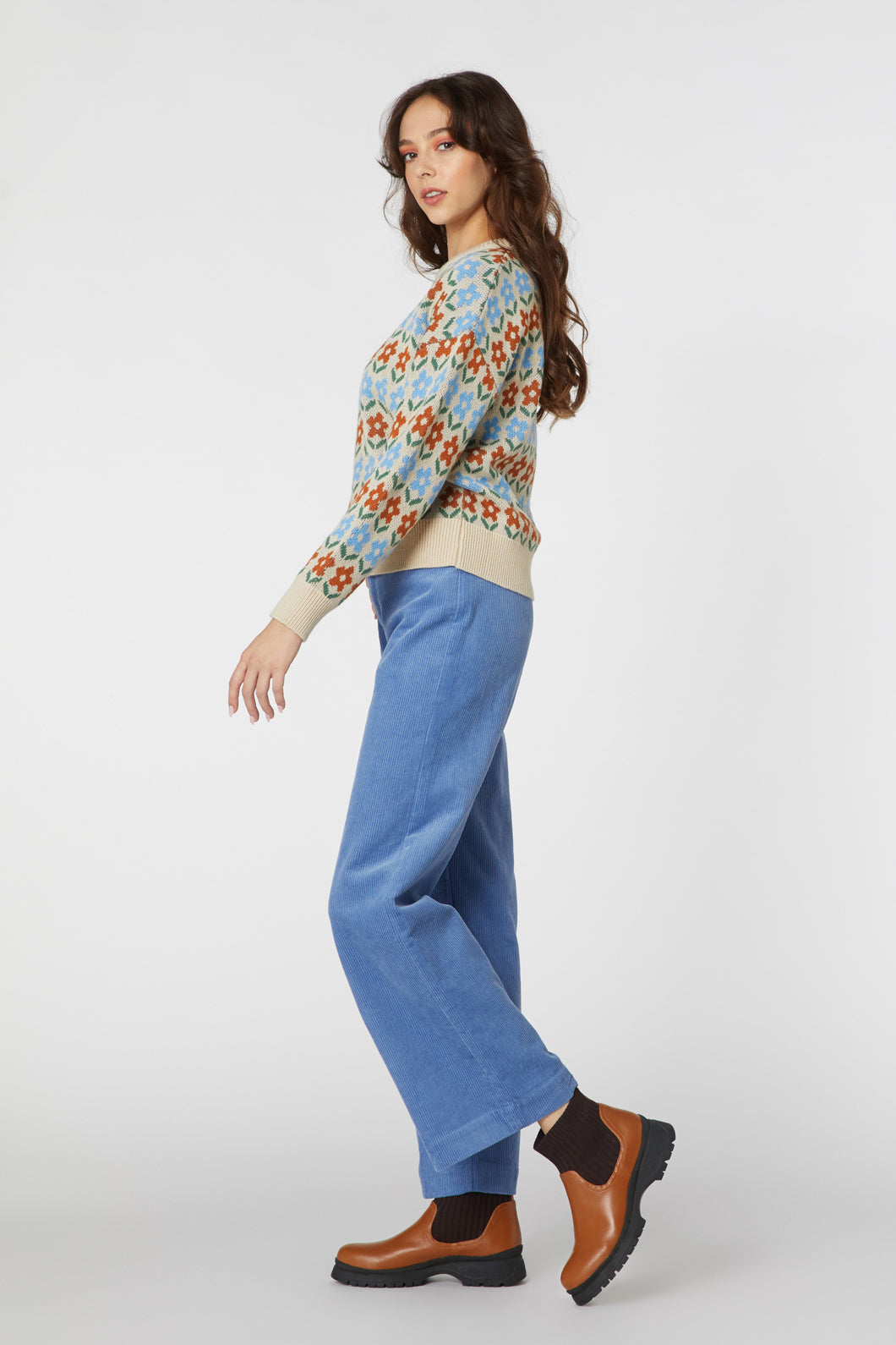 Charming Penny Floral Knit Sweater for a Fashionable Wardrobe
