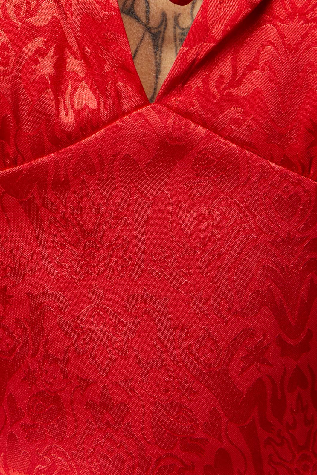 Stylish Silky Short - Sleeved Fitted Top with Bows in Black & Red
