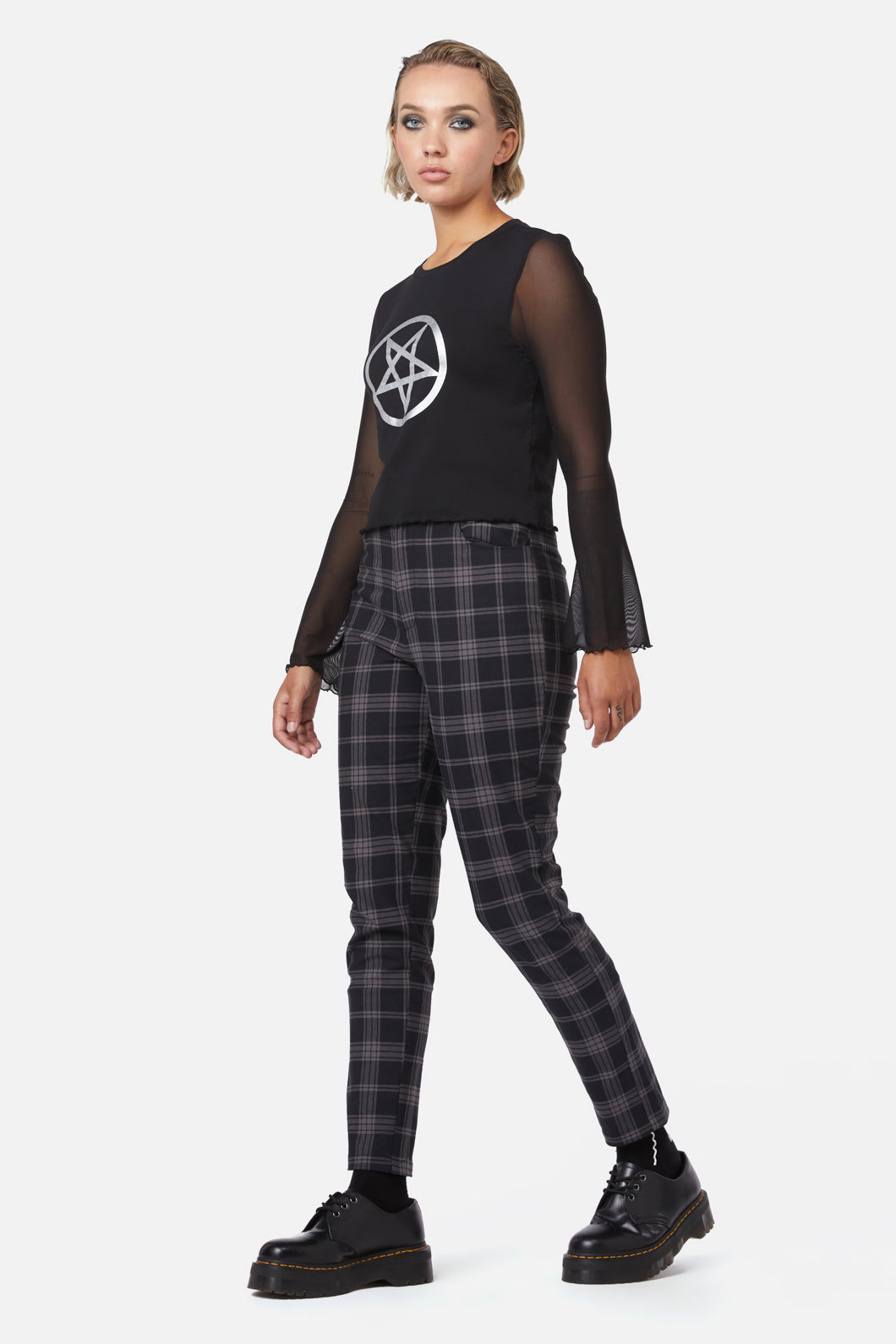Stylish Pentagram Contrast Mesh Women's Top for Fashionable Wear