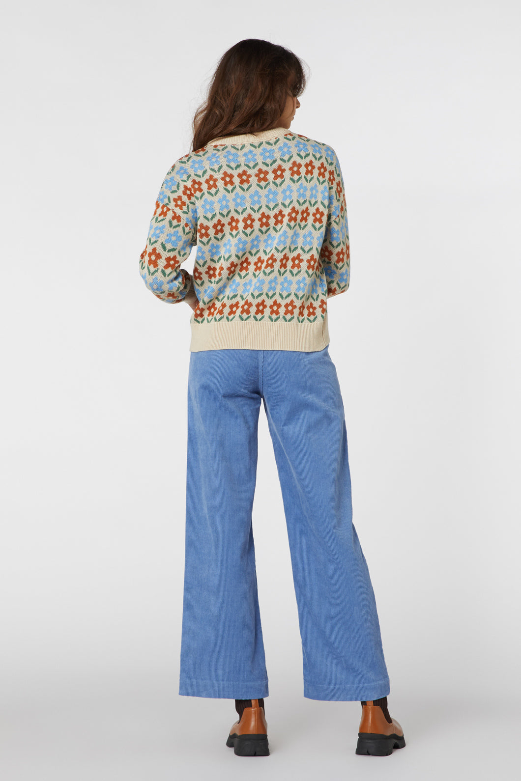 Charming Penny Floral Knit Sweater for a Fashionable Wardrobe