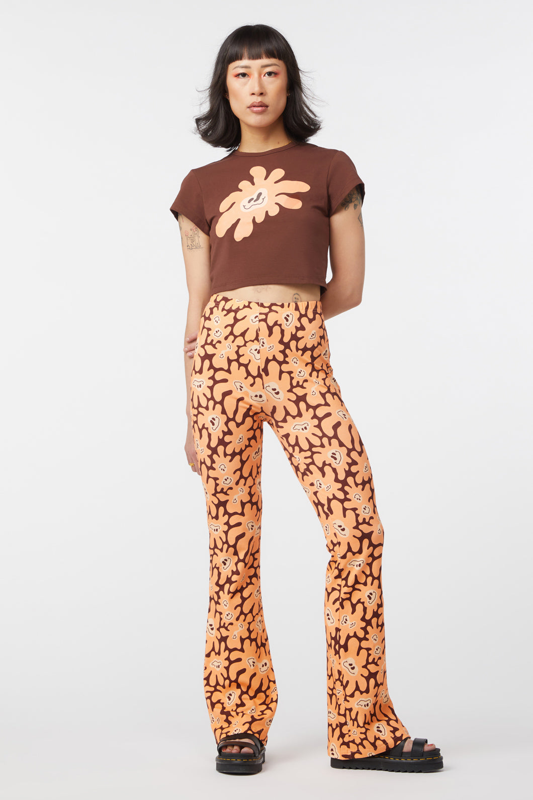Organic Cotton Cropped Flower Frenzy Short-Sleeve Round Neck Tee