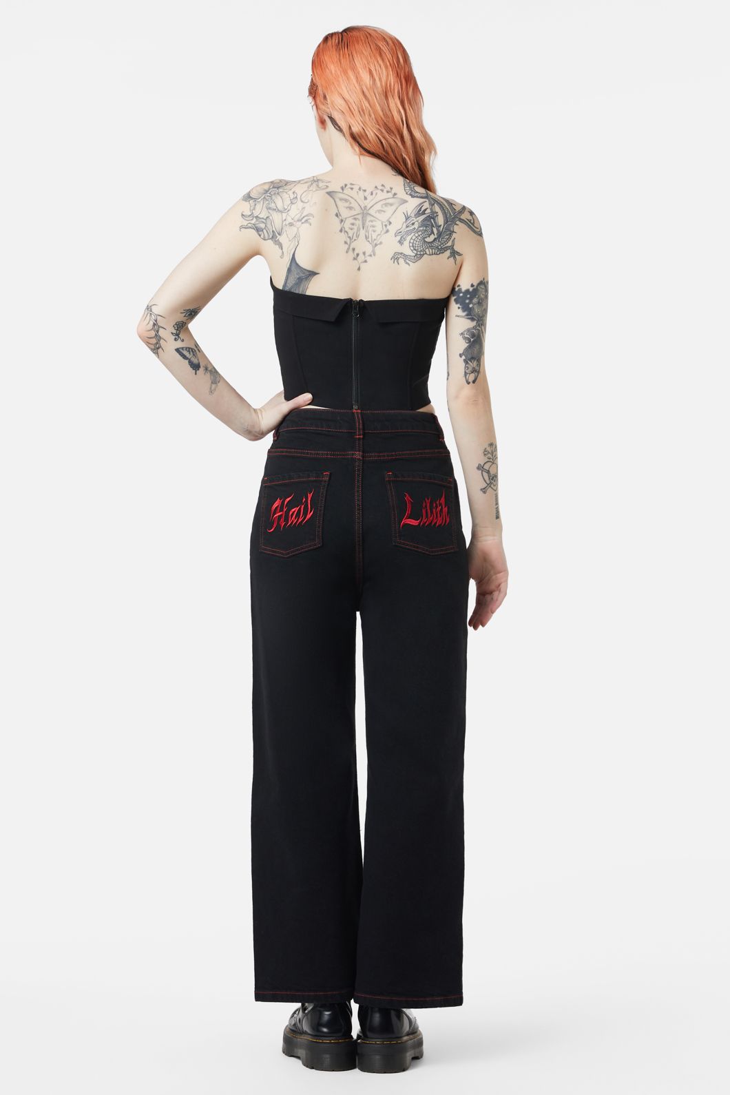 Gothic Sleeveless Lilith Charm Corset with Crucifix Decoration