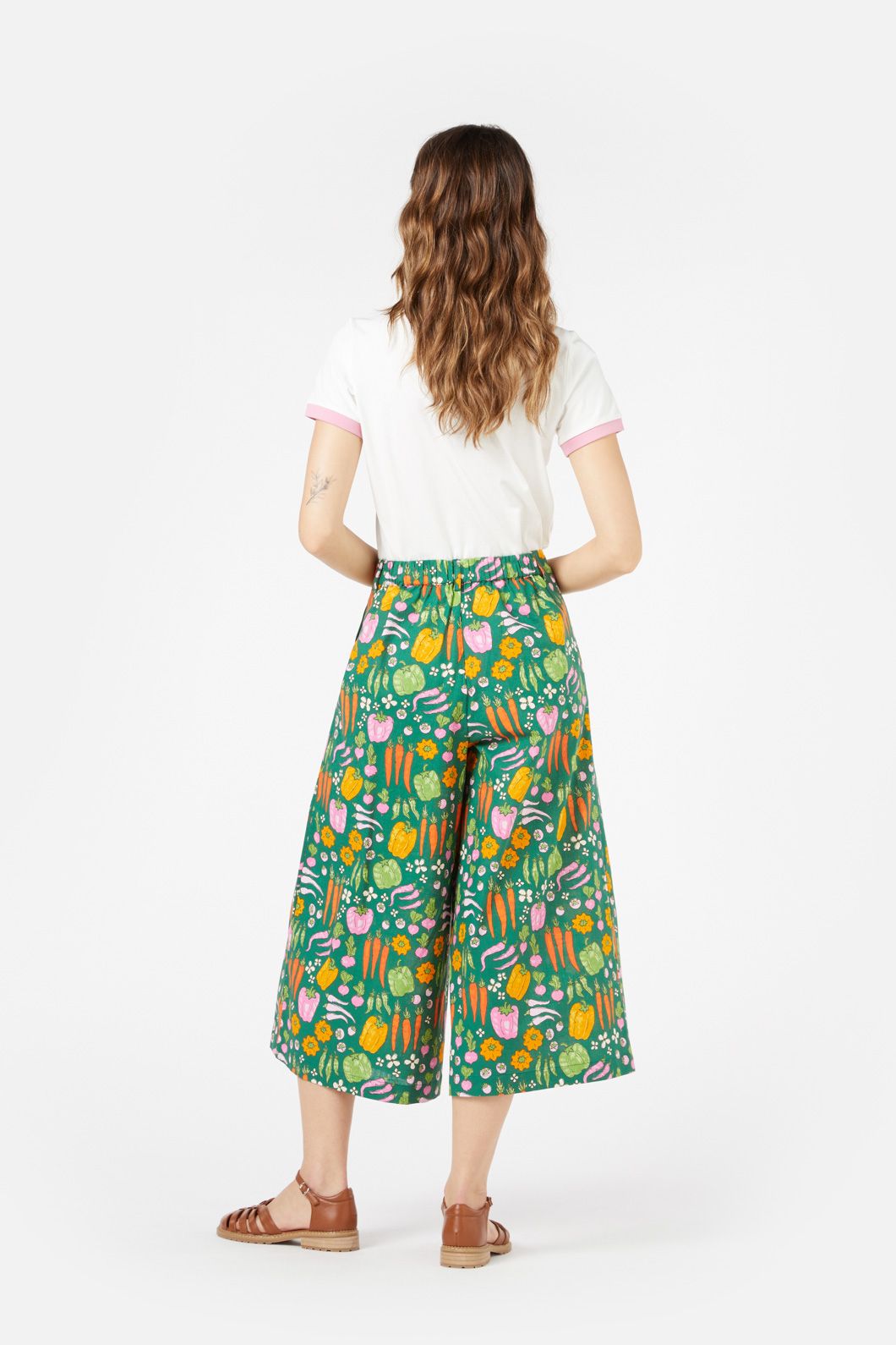 High - Waisted Green Cotton Veggie Patch Print Skort for Garden and Market Days