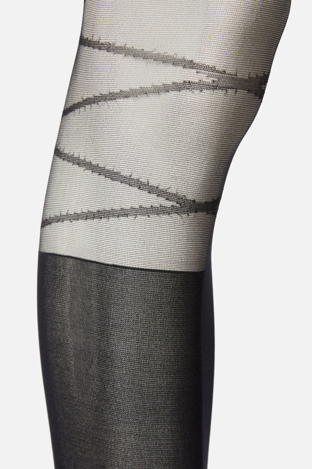 Stylish Garter Appearance Tights for Fashionable Wear