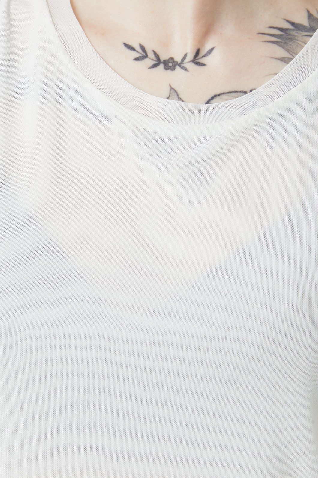 Eliza Stretchy Cropped Mesh Top in Black & White