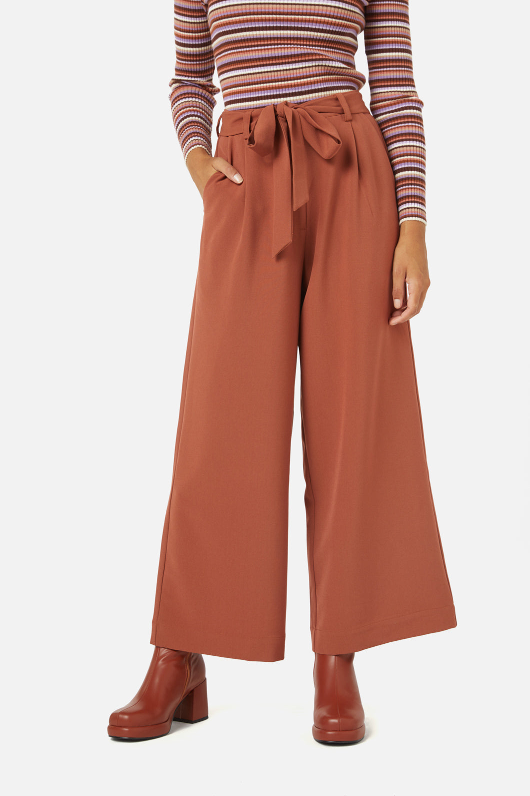 Relaxed High-Waisted Dani Pant in Rust and Olive