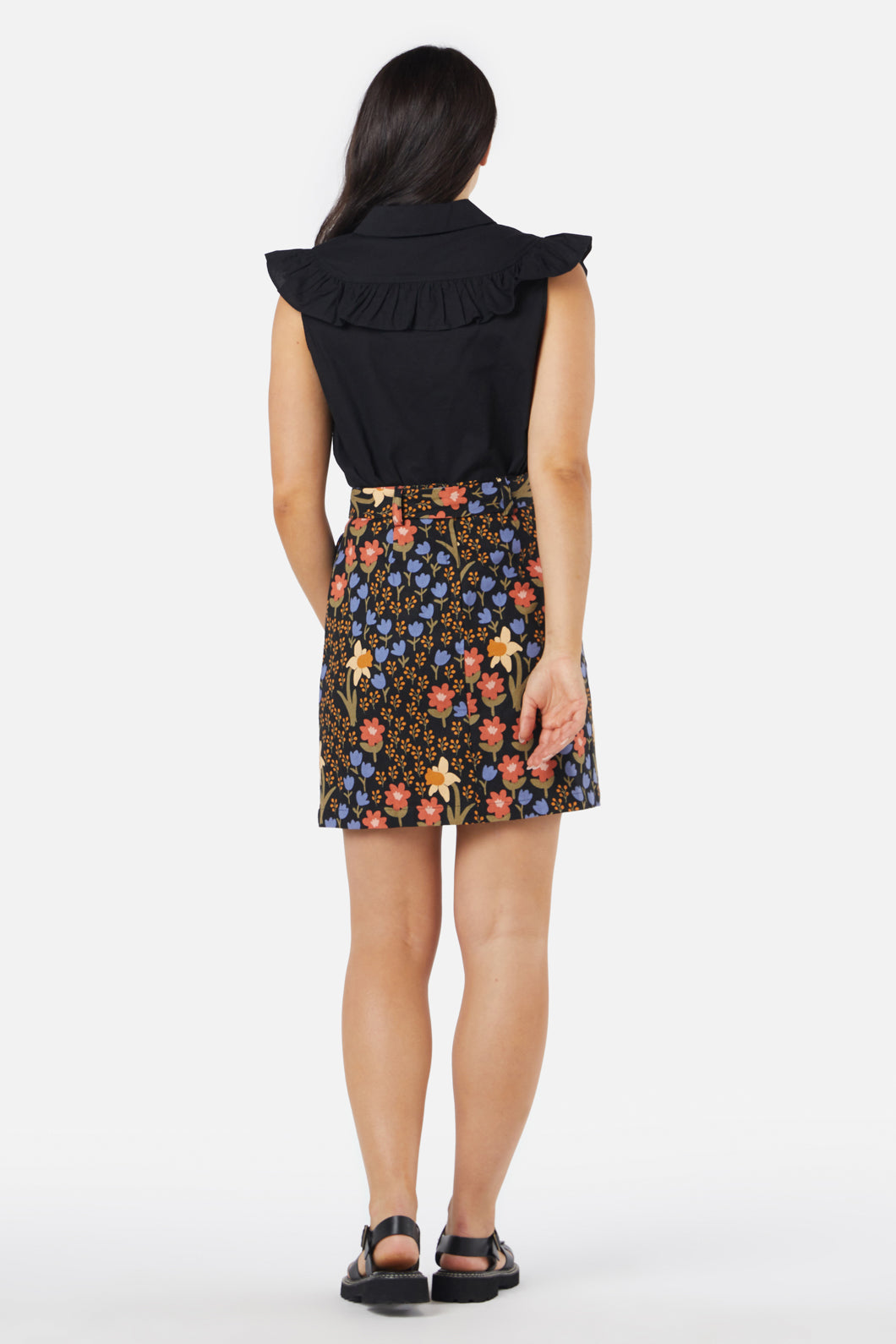 Winona Scandinavian Inspired Floral Print Mini Skirt for Women
